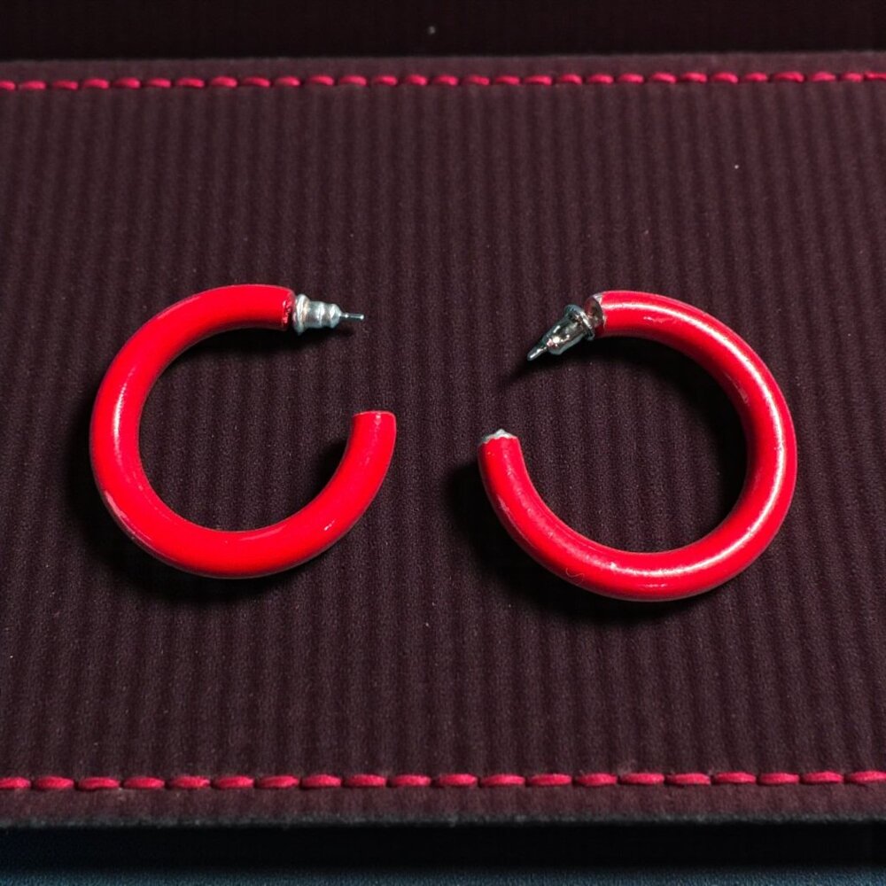 Red Chunky Hoop Earrings With Silver-Tone Posts - Bold Statement Jewelry For Eve